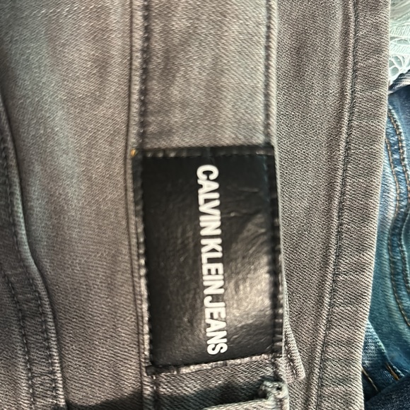 Calvin Klein Jeans grey shorts, size 10 - Picture 4 of 5